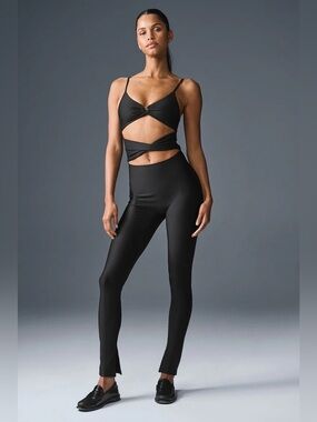 Alo Yoga Airlift A-List Onesie in Black Size Large